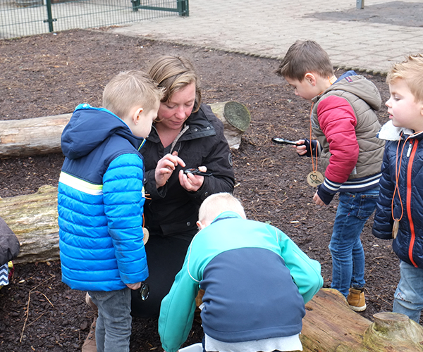 Natuurles op het schoolplein